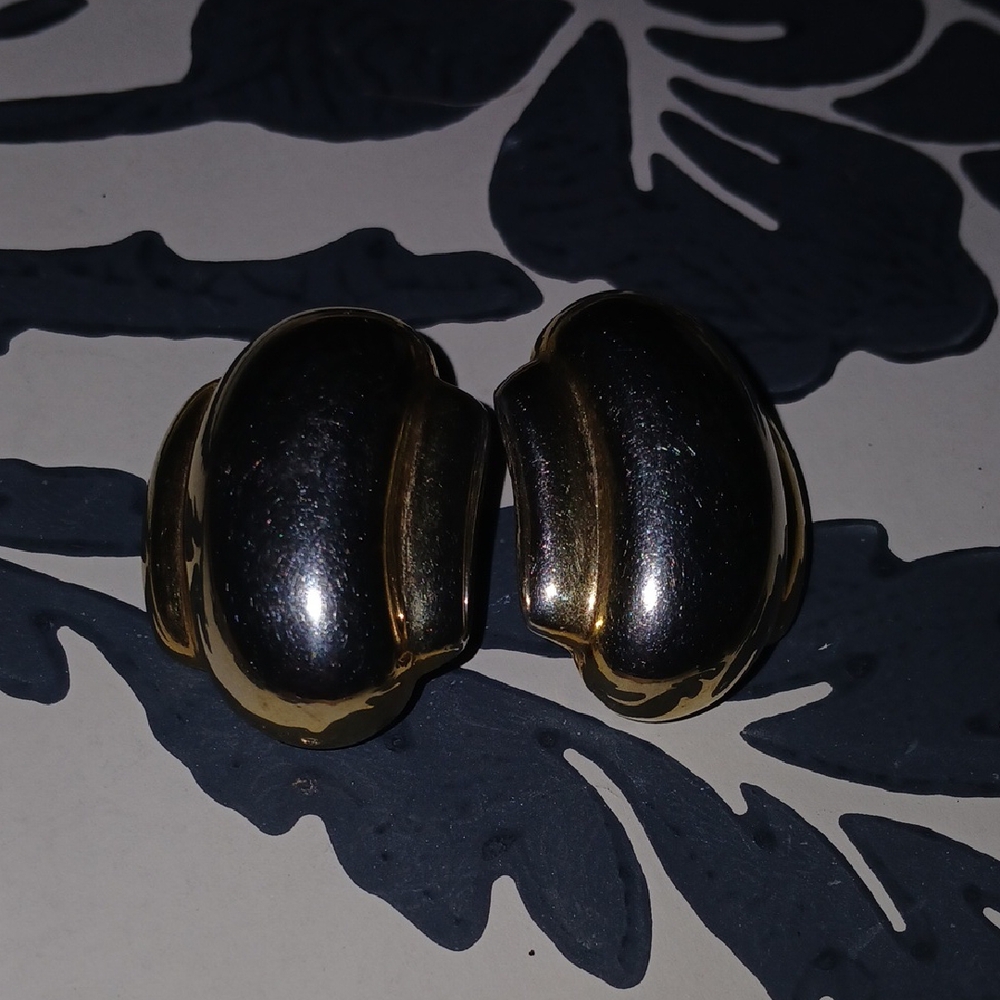 Vintage Gennie Johansen Gold and Silver Clip-On Earrings